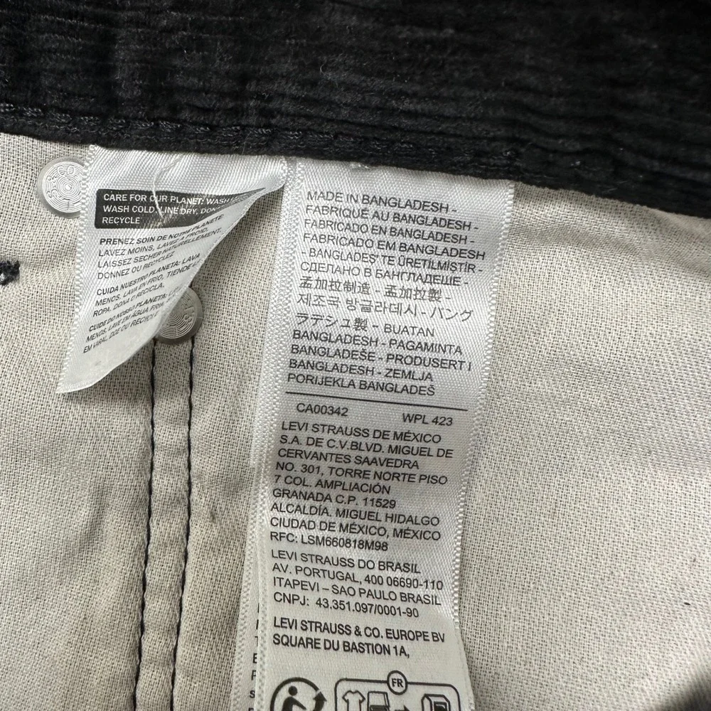 Levis 565 Loose Straight Corduroy Pants Mens 36x36 Black A7221-0056 NEW - Picture 10 of 12